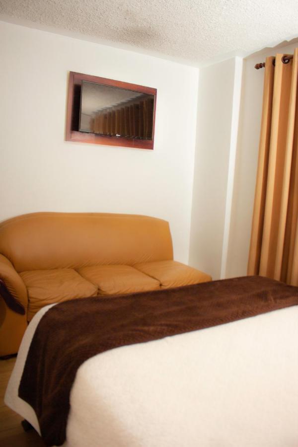 Hotel Cisne Куэнка Экстерьер фото