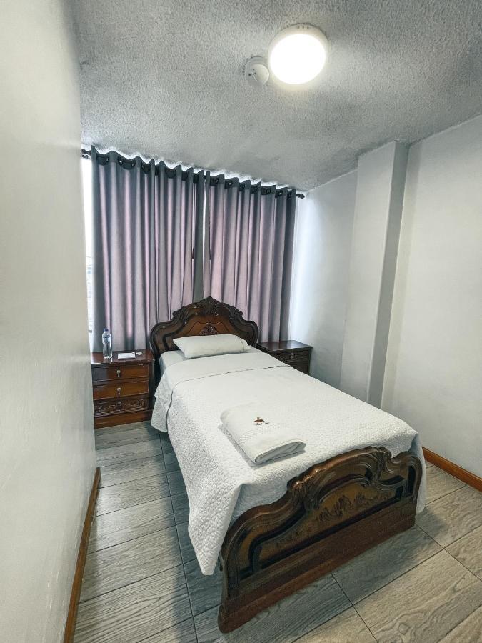 Hotel Cisne Куэнка Экстерьер фото