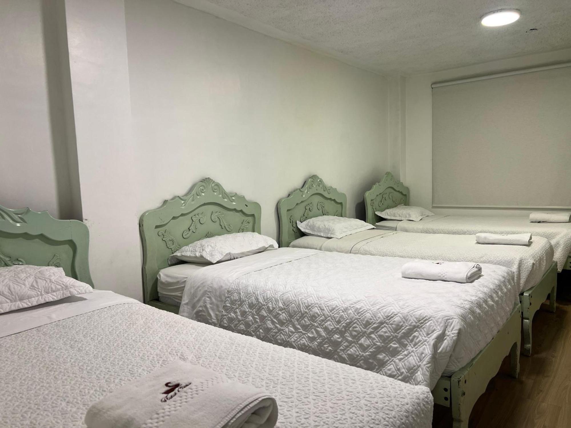 Hotel Cisne Куэнка Экстерьер фото