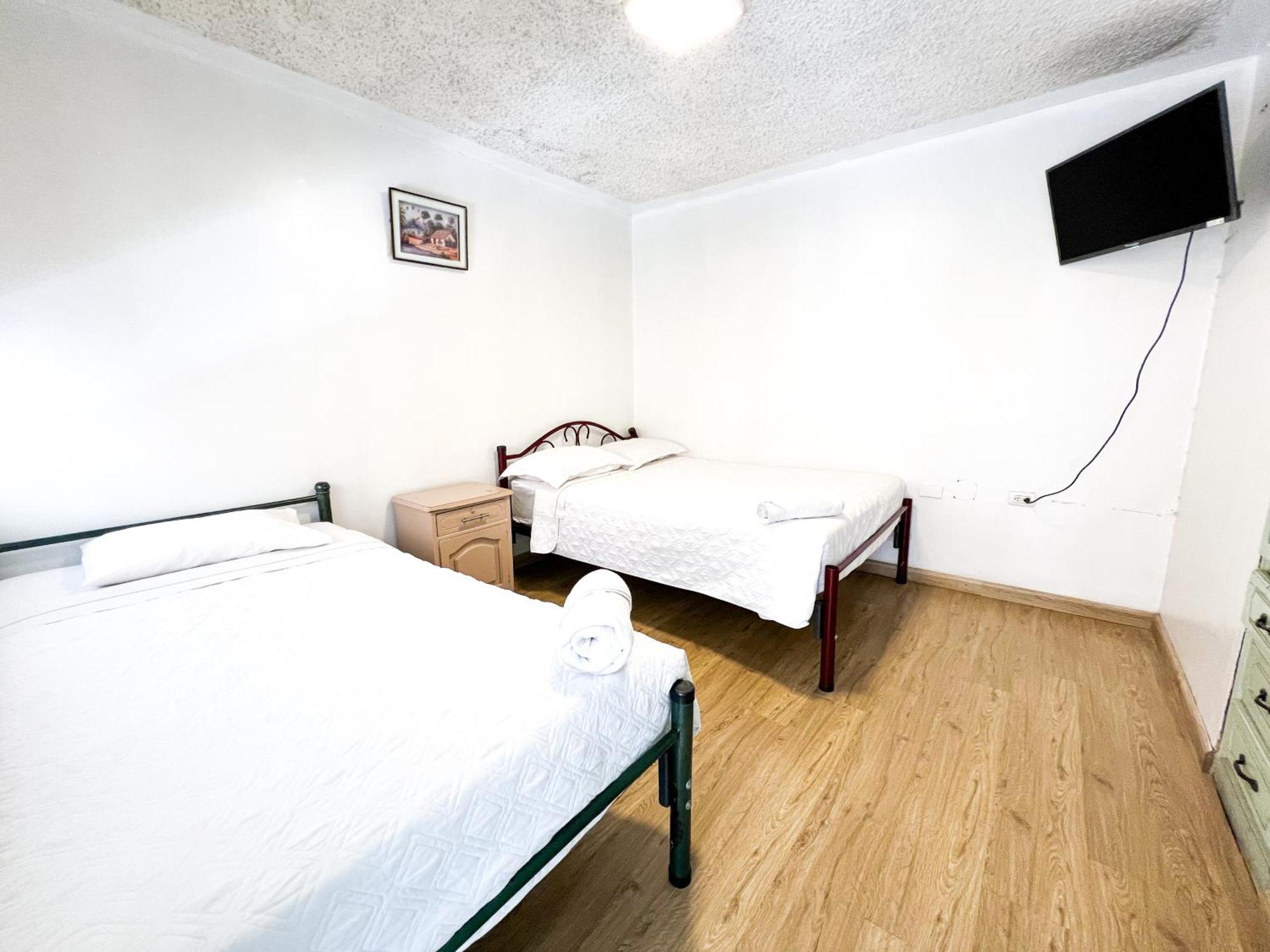 Hotel Cisne Куэнка Экстерьер фото